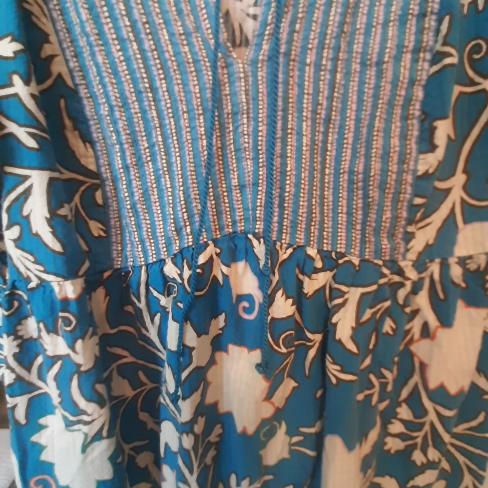 Knox Rose Blue and White Flowy Boho Blouse 1x - Picture 3 of 7